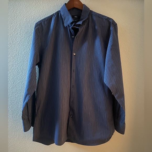 Men’s Hugo Boss Dress Shirt-Regular Fit - Picture 1 of 6